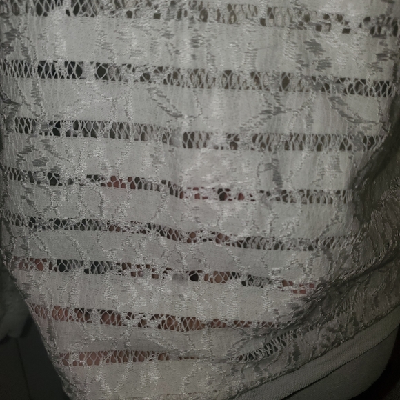 Ann Taylor Lace Tops Bundle(2) - Picture 12 of 12